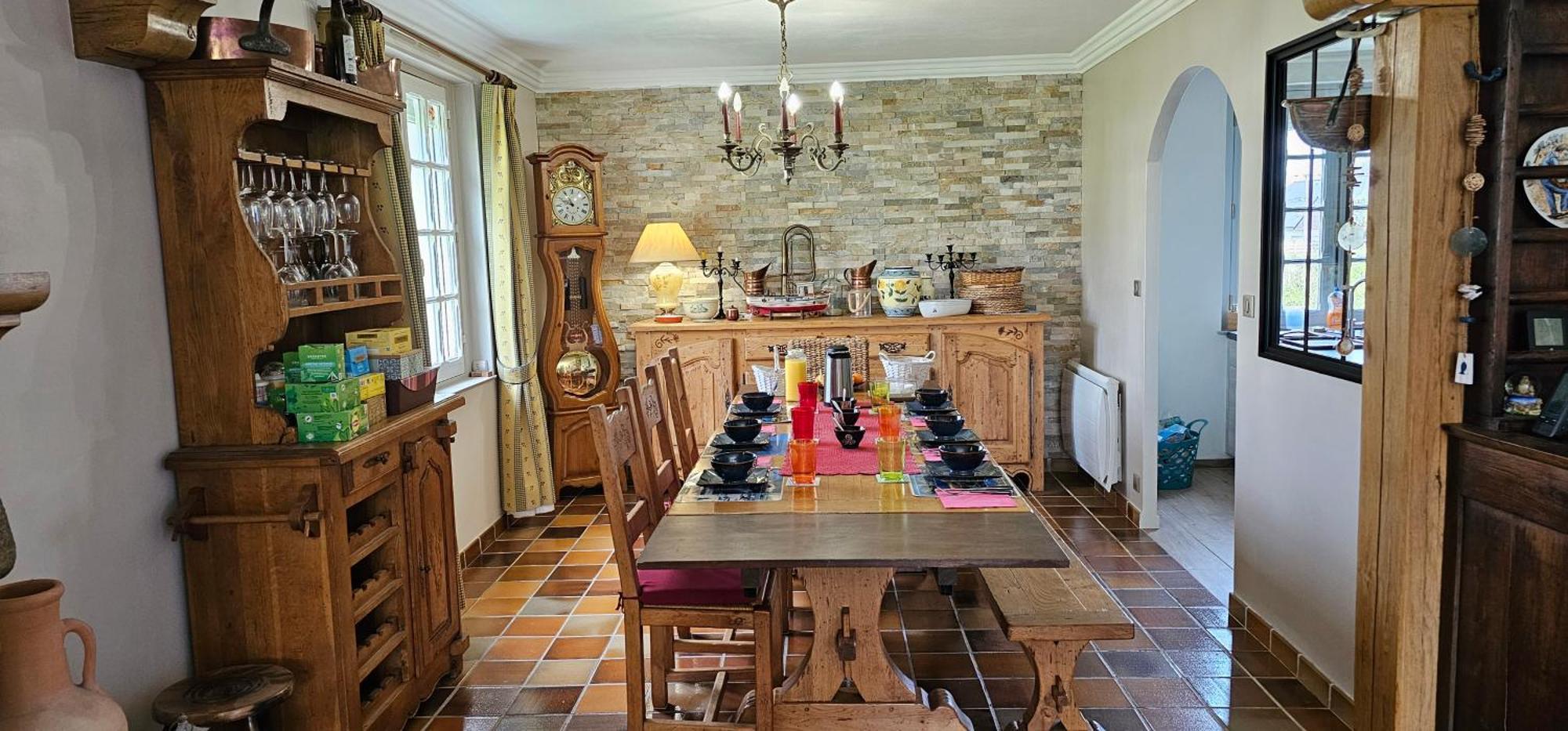 Chez Renee Et Raynal B&B Plounévez-Lochrist Exteriör bild