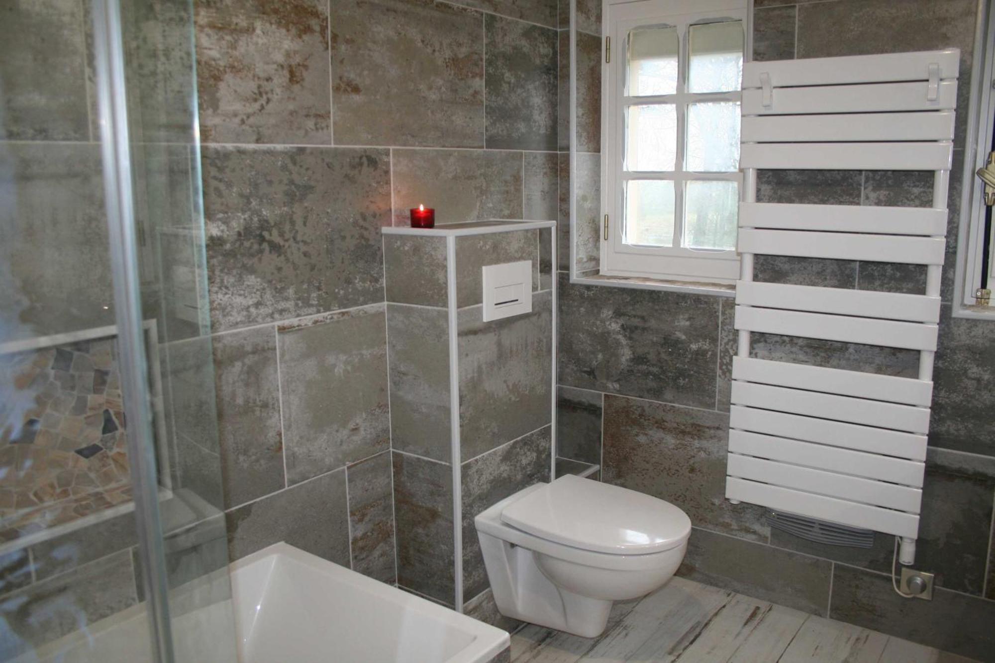 Chez Renee Et Raynal B&B Plounévez-Lochrist Exteriör bild